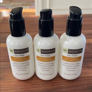 Trader Joe’s Nourish Oil-Free Antioxidant Facial Moisturizer - 6 fl oz